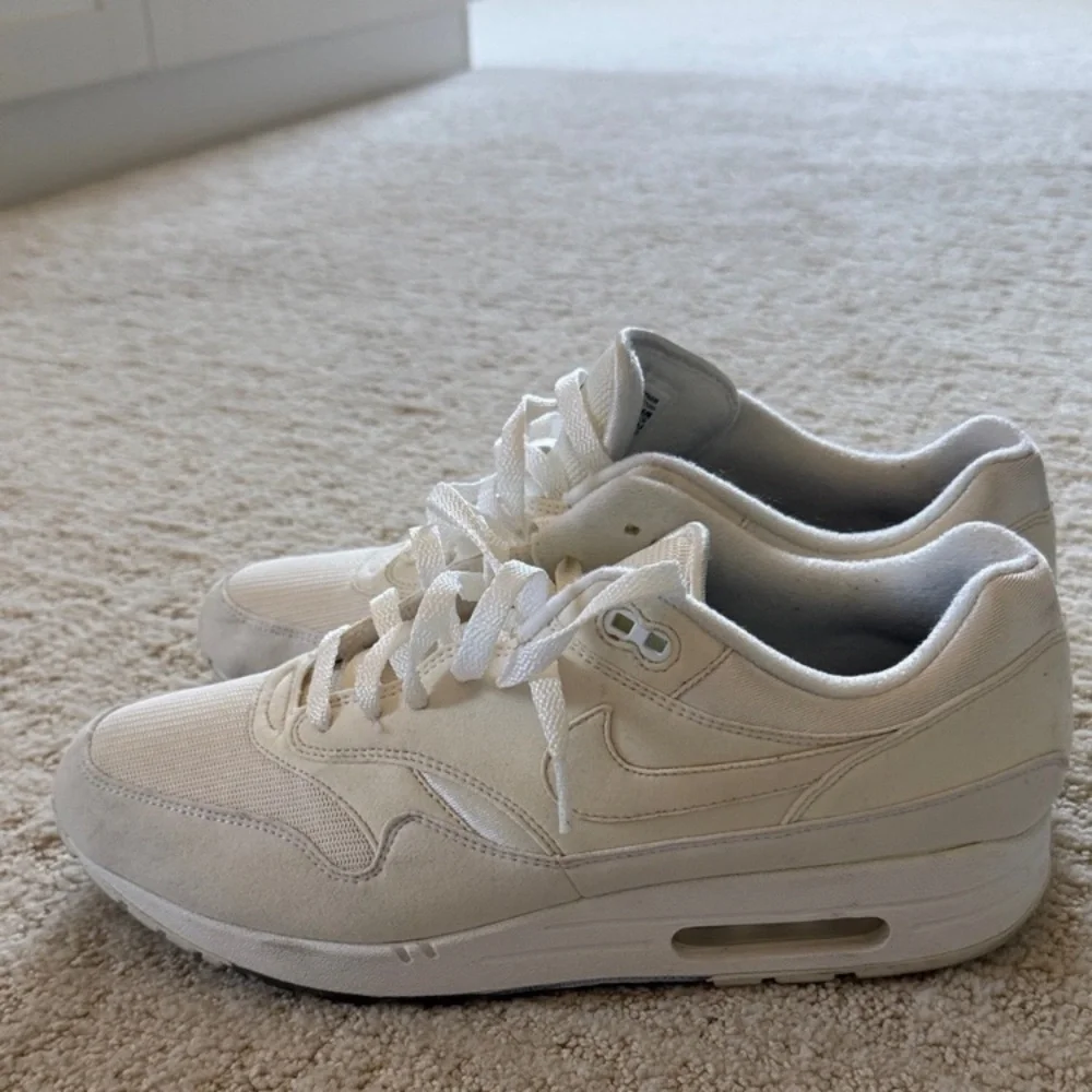 Nike Men's White Sneakers air max 90 open - Picture 2 of 5